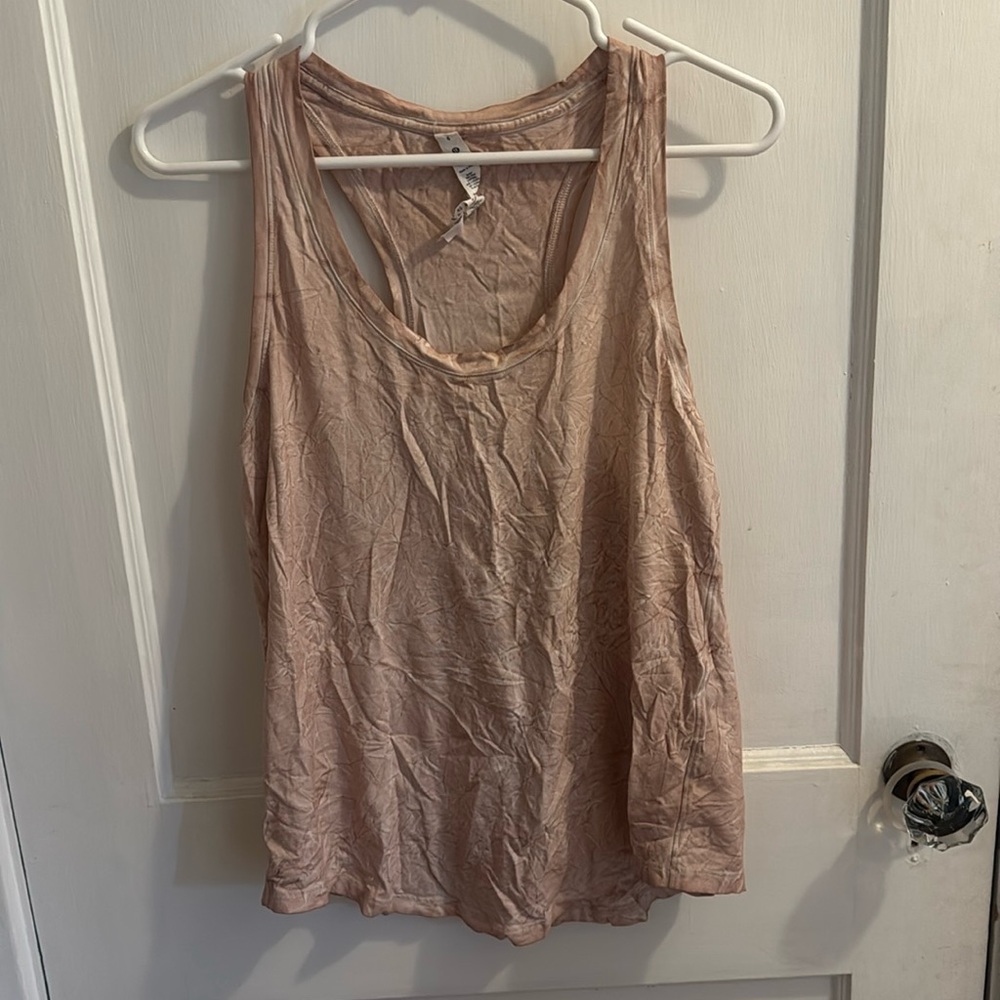 Lululemon tank